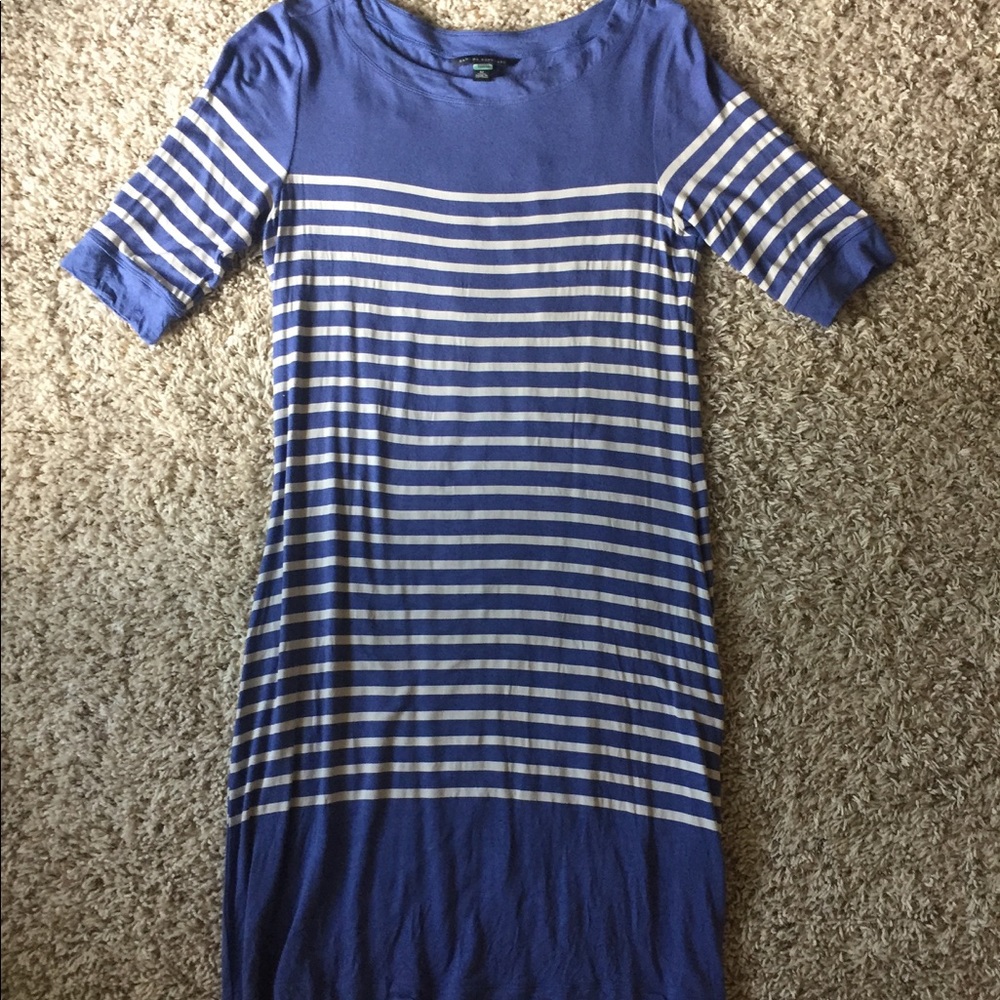 Banana Republic blue and white shift dress