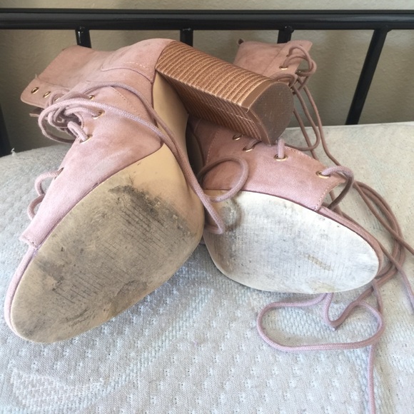 Lace up heels - Picture 3 of 4