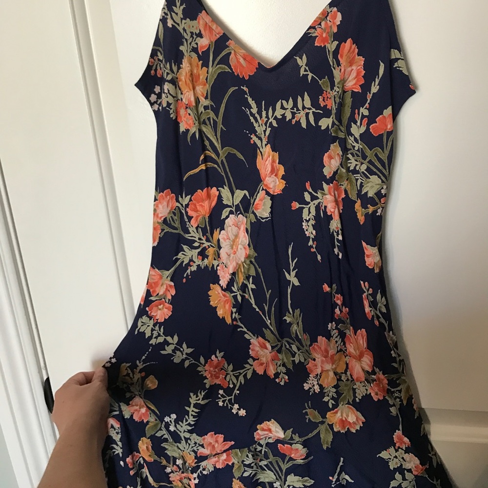 Flynn Skye Floral Maxi Dress GORGEOUS! - Picture 8 of 8