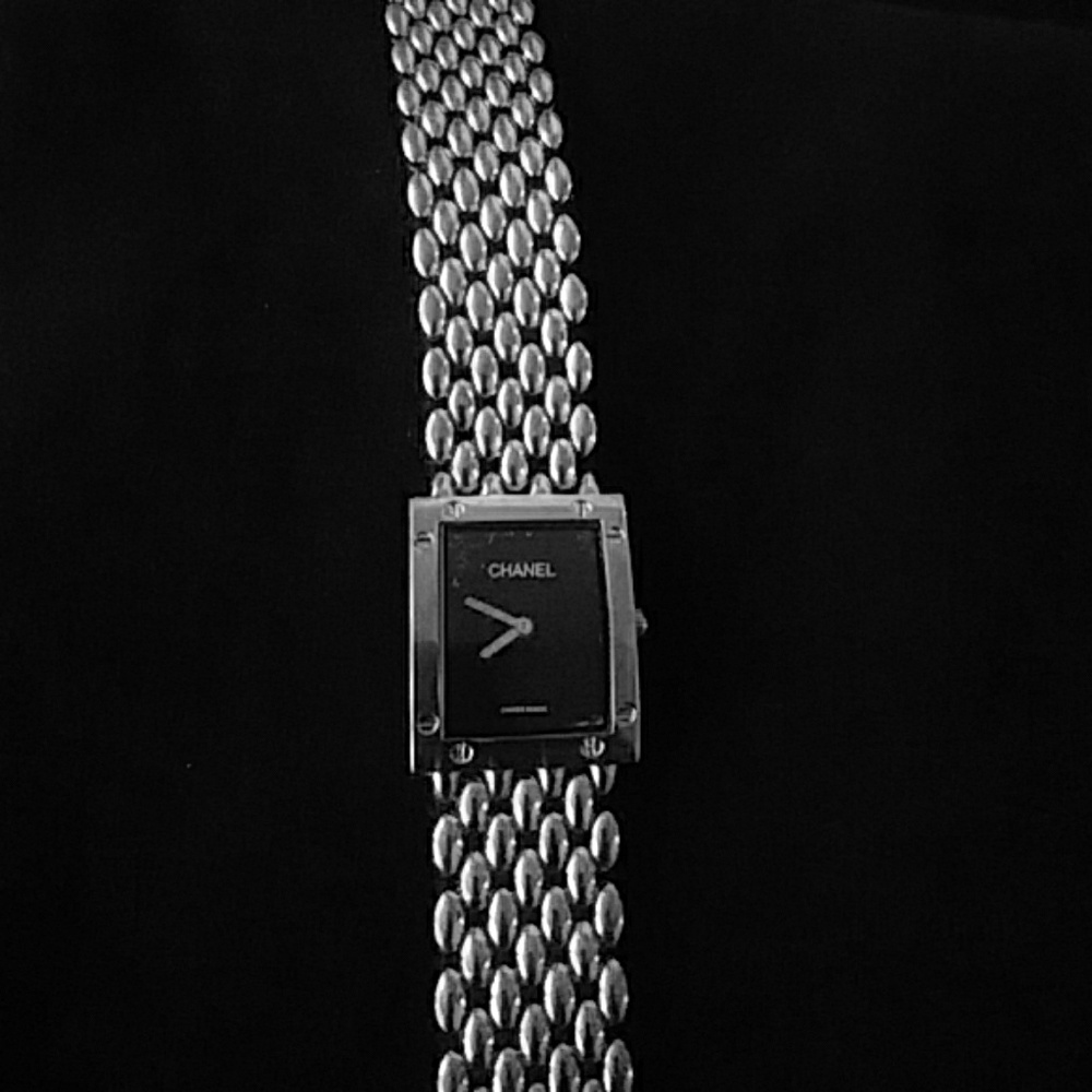 Chanel vintage watch