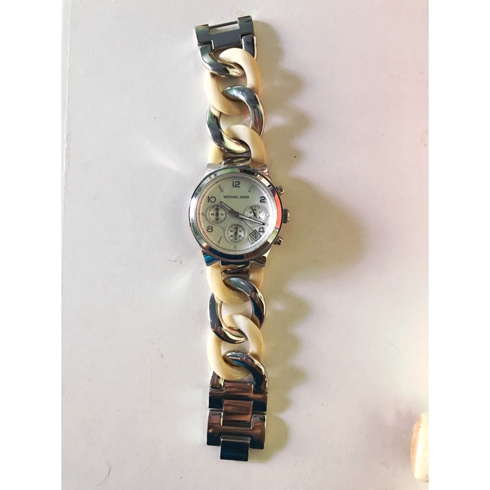 Authentic Michael Kors Silvertone Watch - image 1