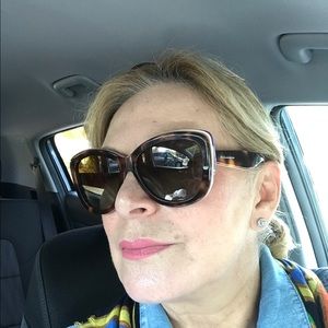 Meet your Posher, Maria-teresa