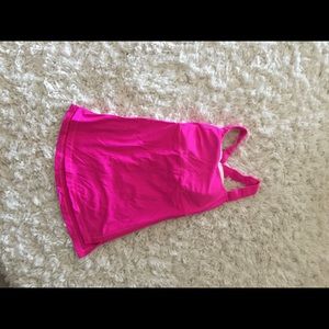 Lulu cross cross tank size small