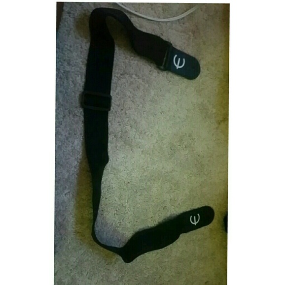 Gituar - Picture 3 of 5