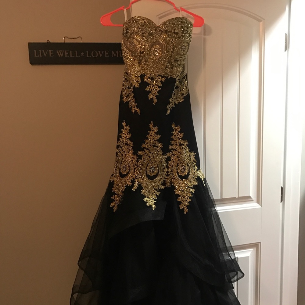 Prom dress