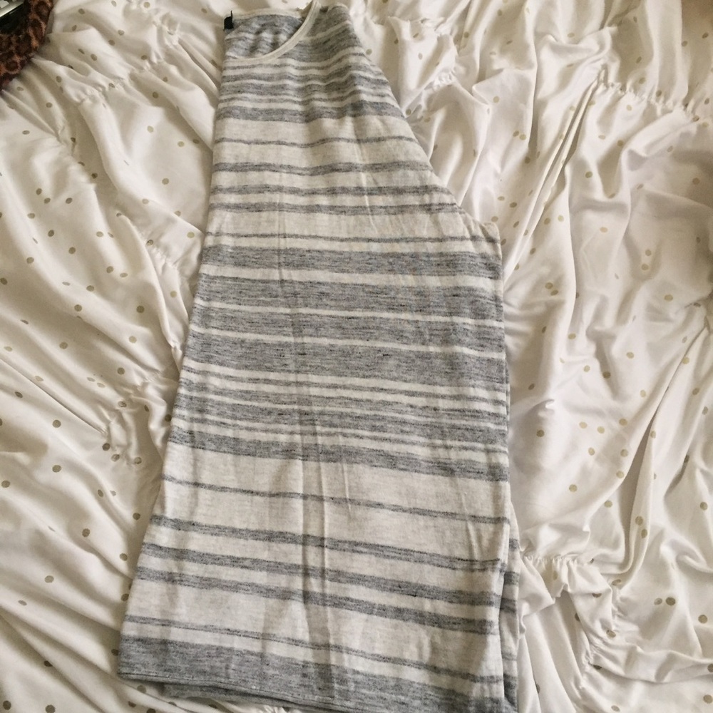 Vince Grey White Long Sleeve Pullover Sweater - Picture 3 of 4