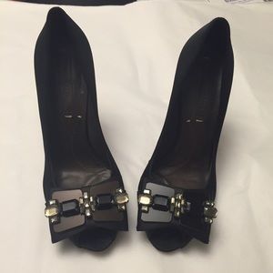 BCBG MAX AZRIA Black Peep Toe with Gem Bow