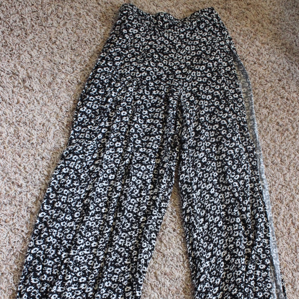 Urban Outfitters Wide Leg, Flowy Pants