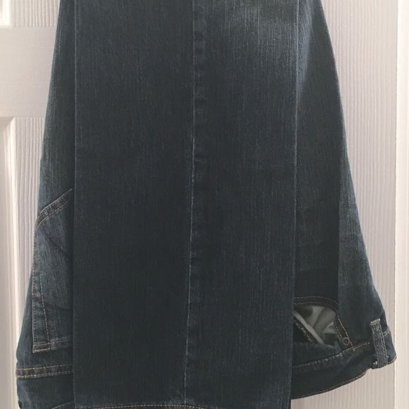 Jeans - Picture 2 of 2