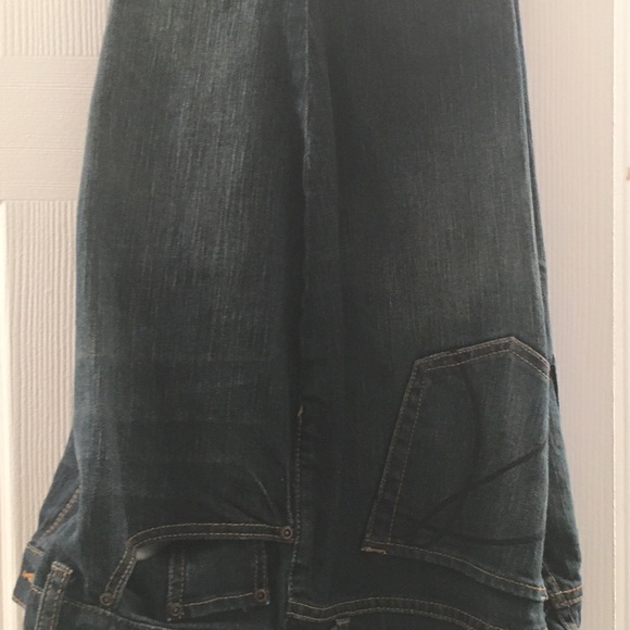 Jeans - Picture 1 of 2