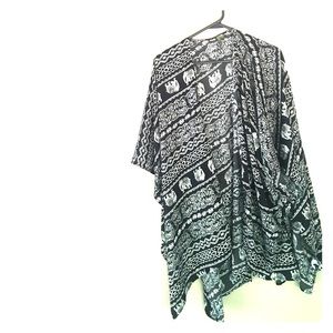 Boho East India Black and White Cardigan/Shawl