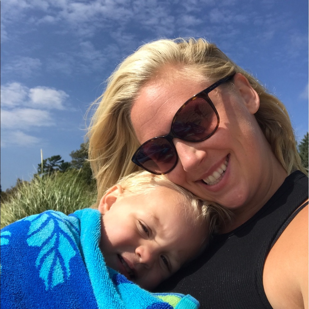 Meet your Posher, Julie