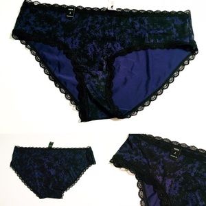 torrid Intimates & Sleepwear - NWT Medieval Crackle Hipster Panties torrid Intimates & Sleepwear - NWT Medieval Crackle Hipster Panties