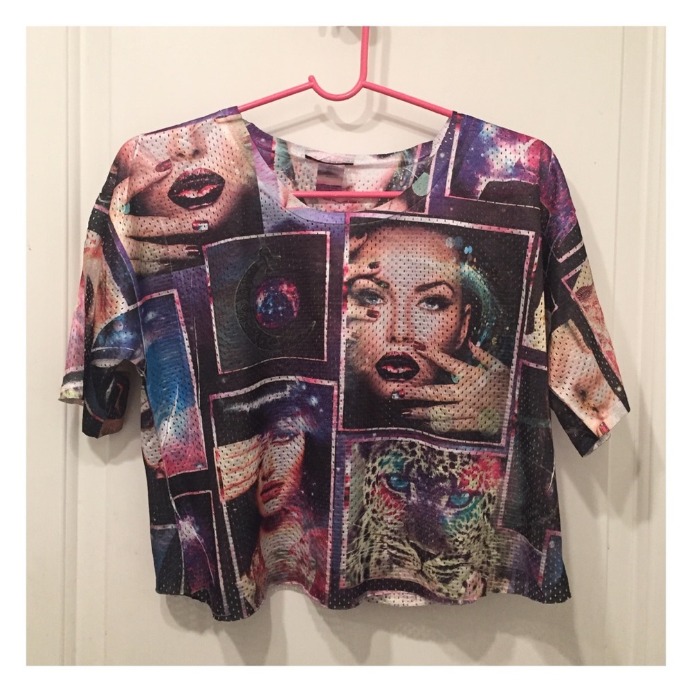 space mesh crop top 👽👽👽