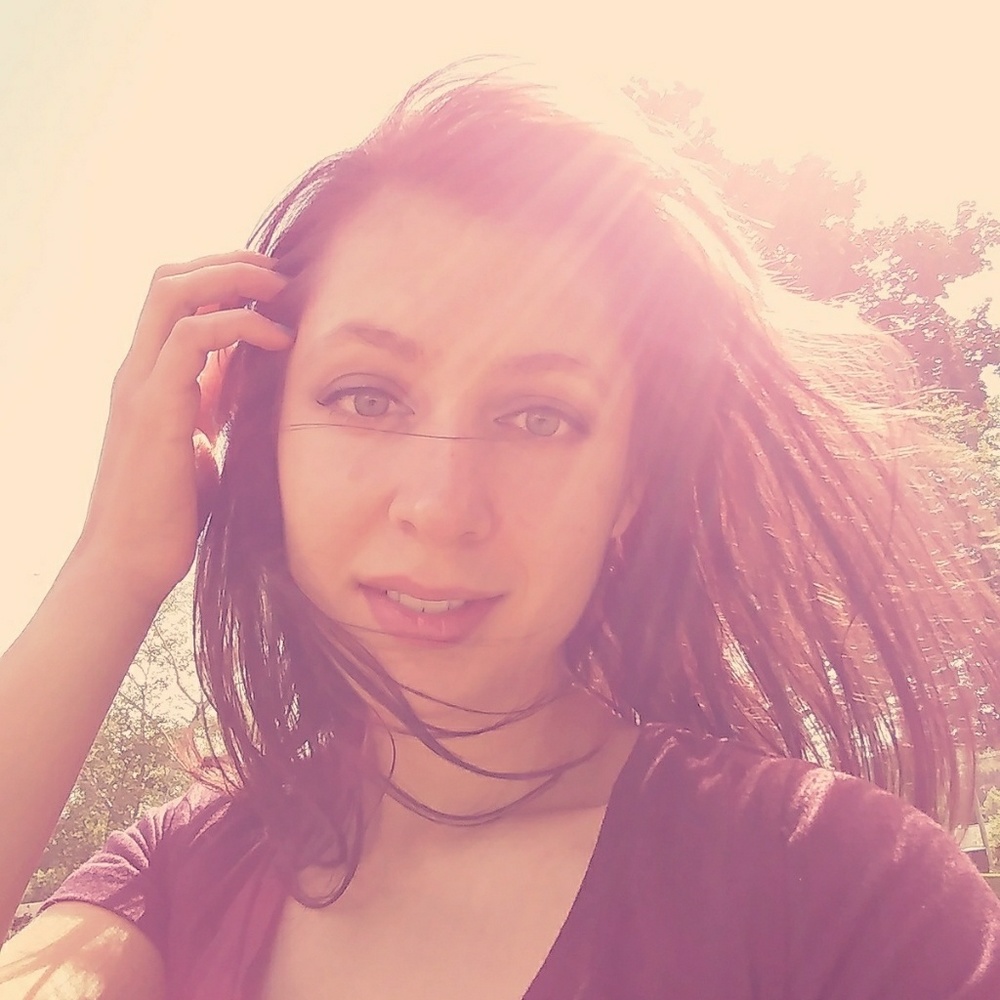 Meet your Posher, Hayley