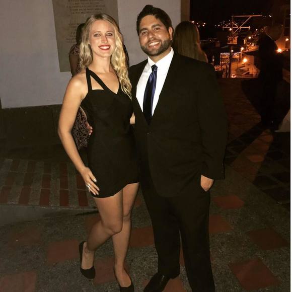 Meet your Posher, Kaitlin - Picture 1 of 1