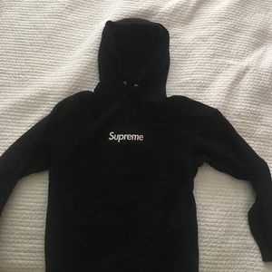 Supreme black box logo hoodie!!!