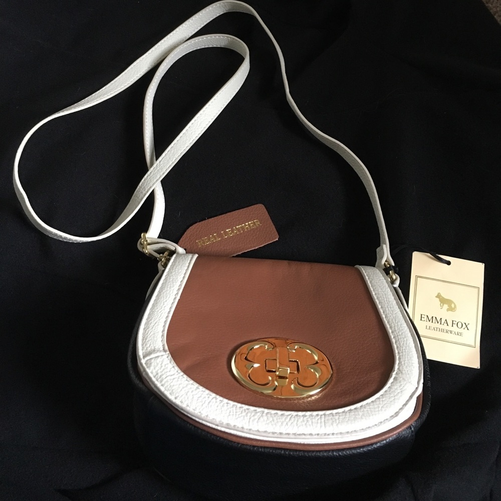 NWT! This Emma fox purse is adorable!