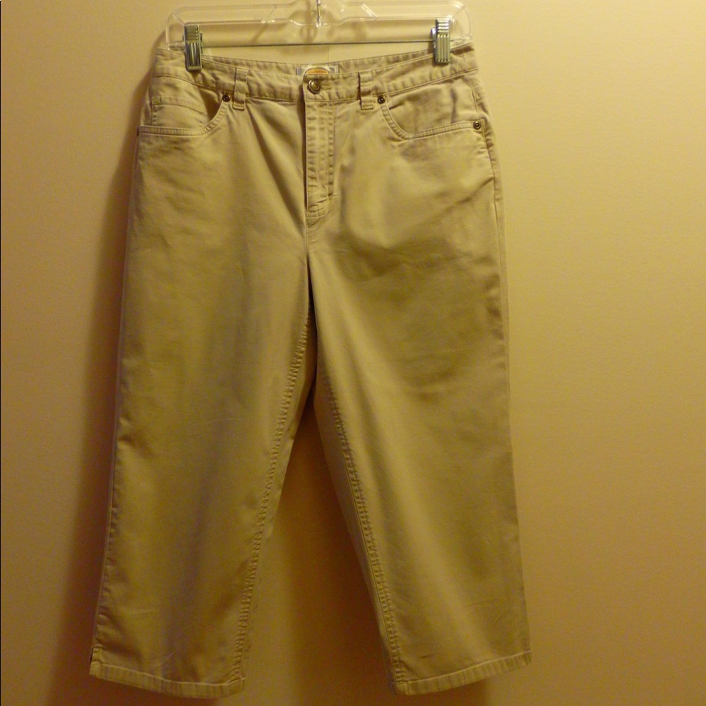 Talbots light khaki stretch capris