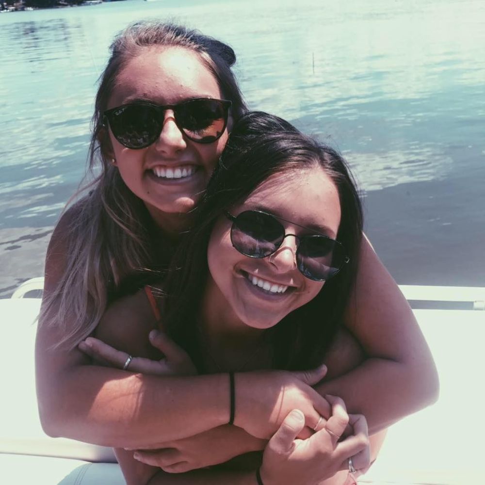 Meet your Posher, Abbie