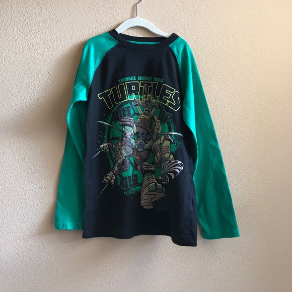 Teenage Mutant Ninja Turtle long Tee Size 8//10