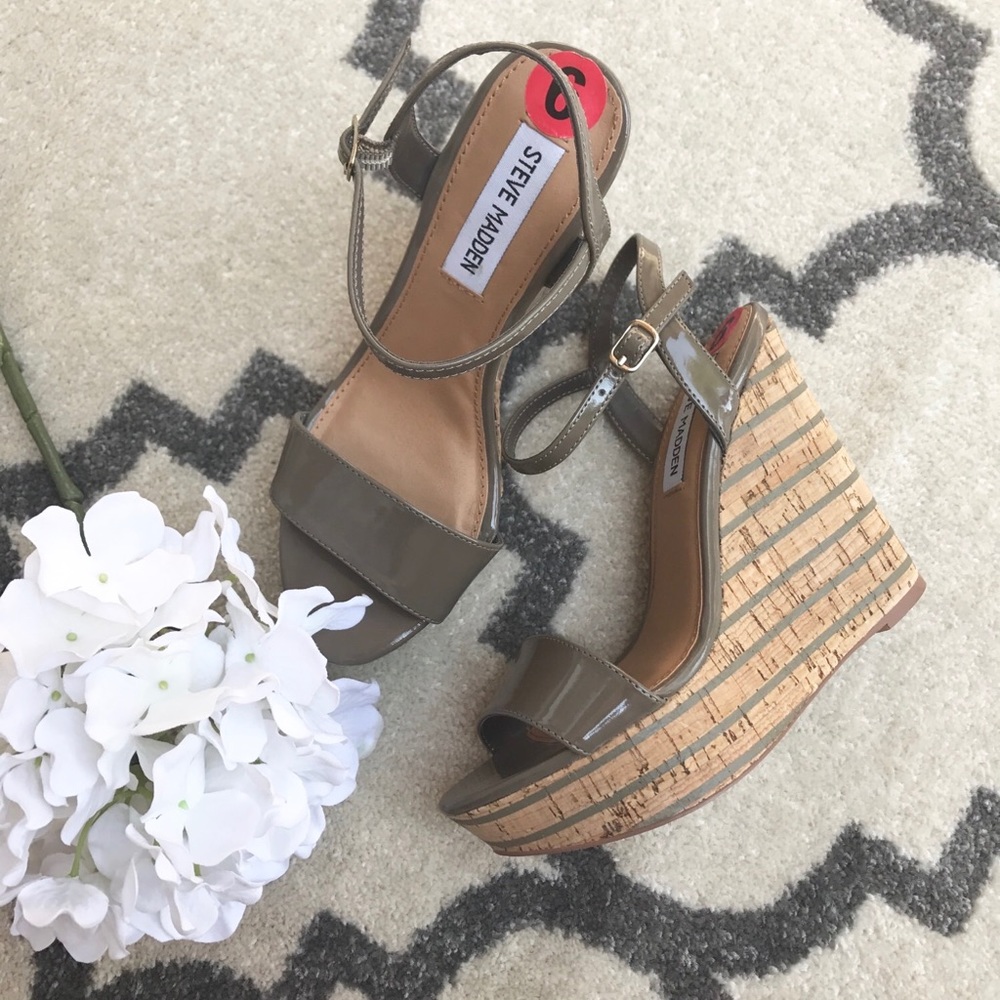 Steve Madden Wedges