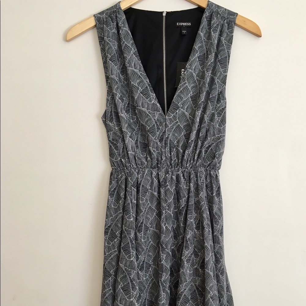 Black and White Express Outlet Cutout Dress Size 6