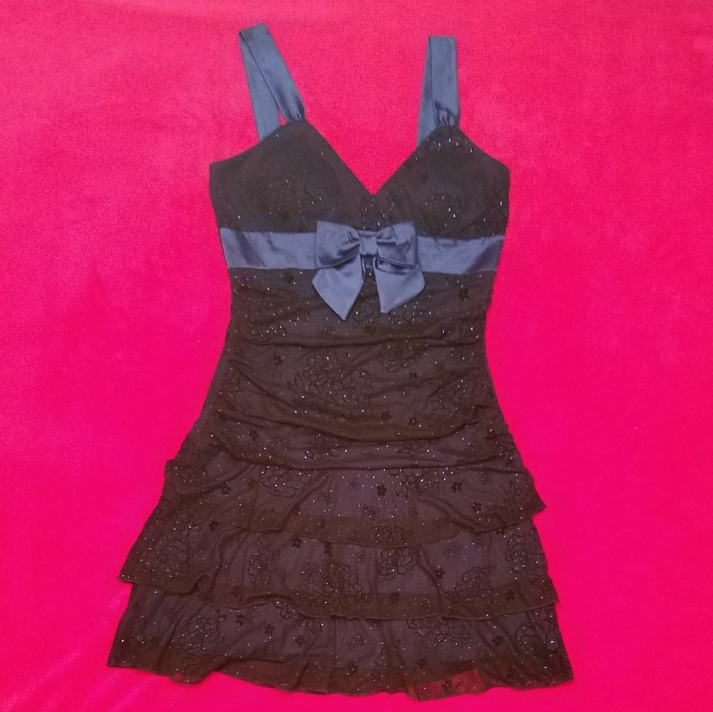 Taboo Formal Dress👗Black w/blue & glitter accents