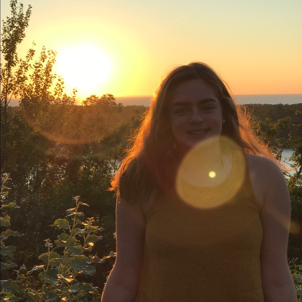Meet your Posher, Ashley