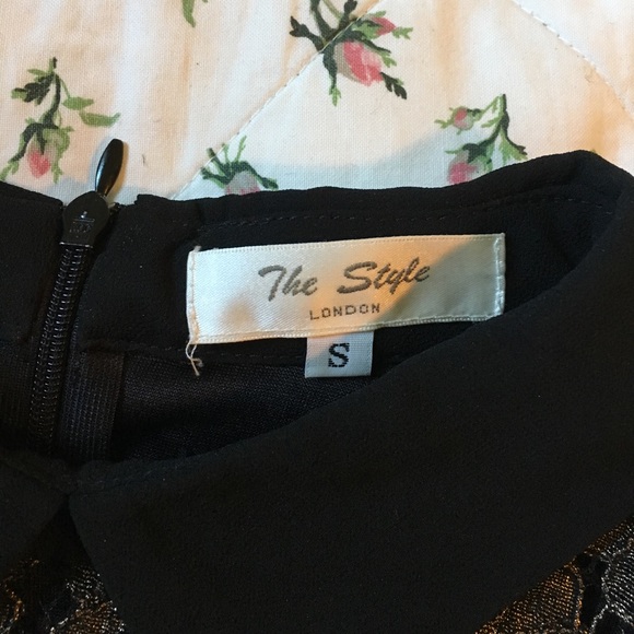 ASOS The Style Gold and Black Lace Collared Dress - Picture 4 of 4