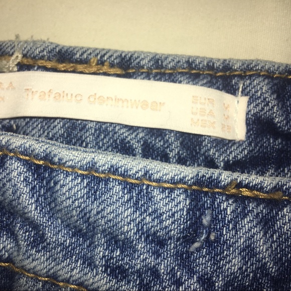 Zara Denim frayed skirt - Picture 4 of 8