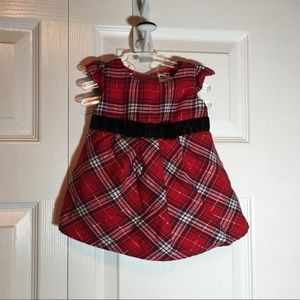 Sweet red and plaid dress with silky lining
