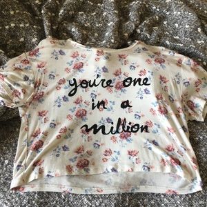 Floral Graphic Tshirt