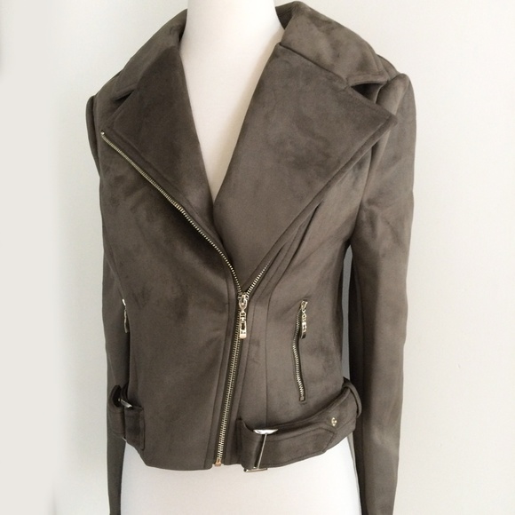 Romeo & Juliet Couture Jackets & Blazers - Romeo & Juliet Couture Suede Moto Olive Jacket
