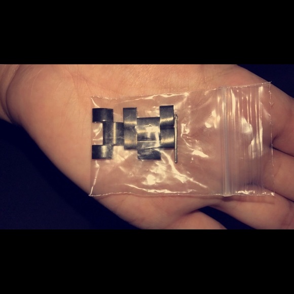 Michael Kors Watch - Picture 3 of 3