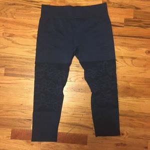 Fabletics Legging & Bra Set - never worn