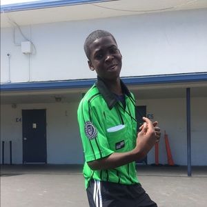 Meet your Posher, Emmanuel