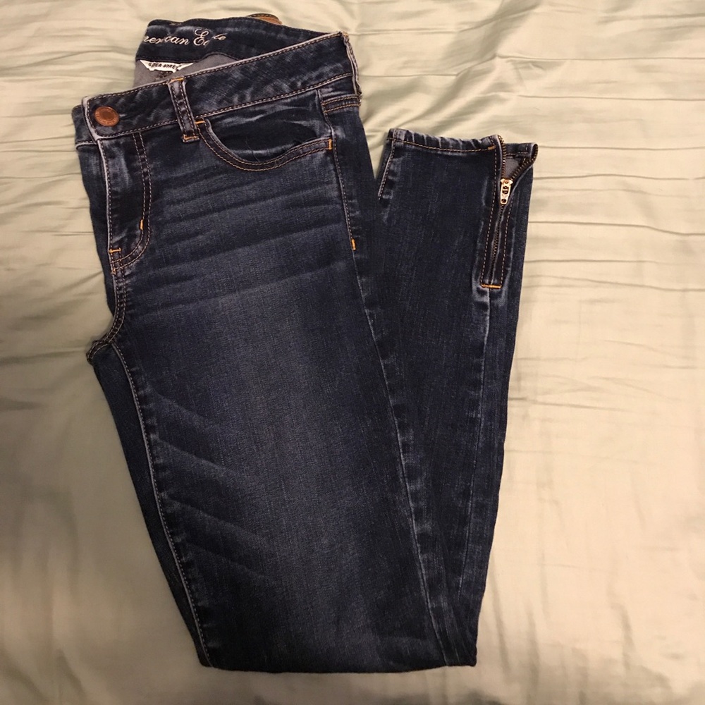 American Eagle Jeggings Size 8R. Zipper leg detail
