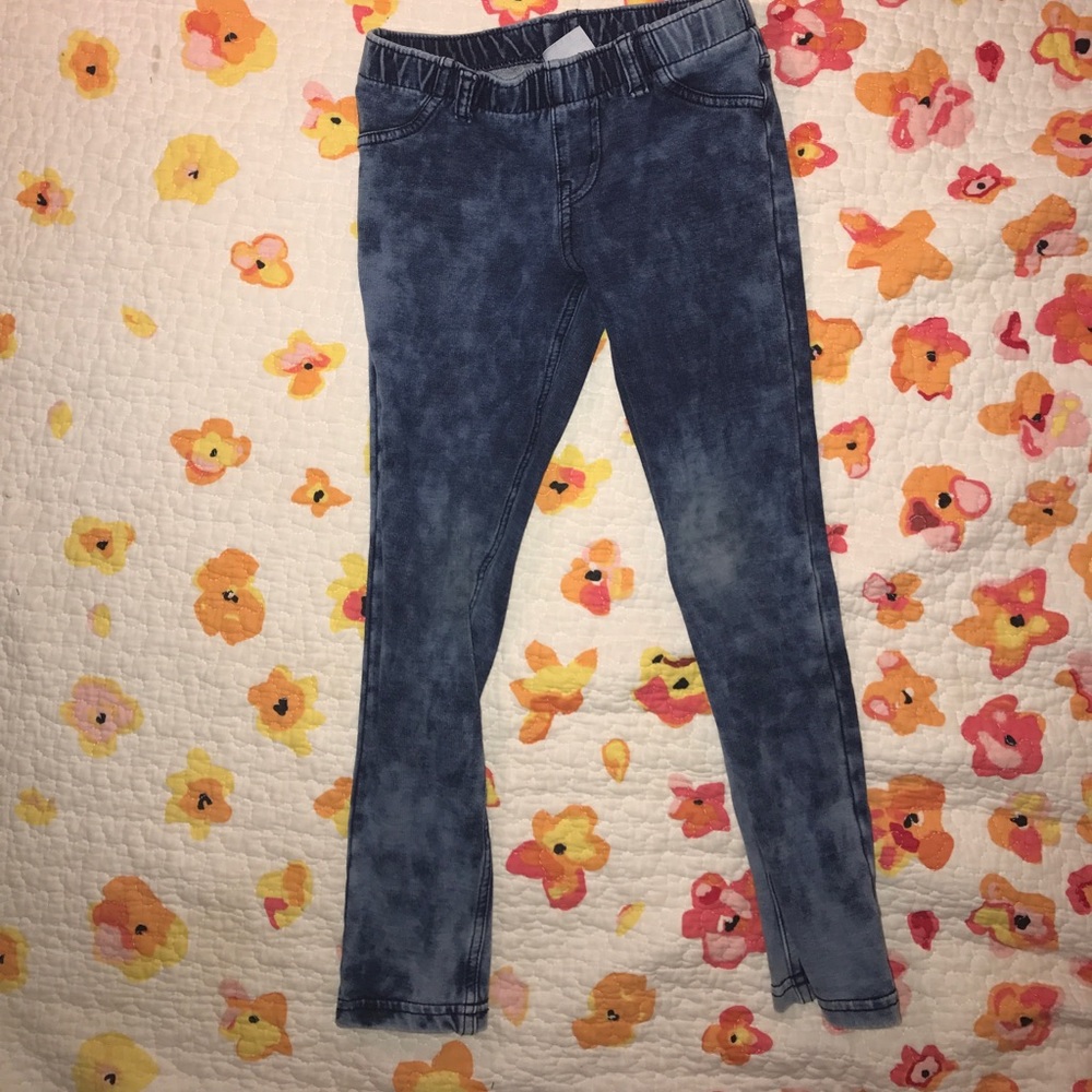 ITS SO FROCKING CUTE! Size 4t jeans 👖
