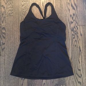 Lululemon tank w/built in bra