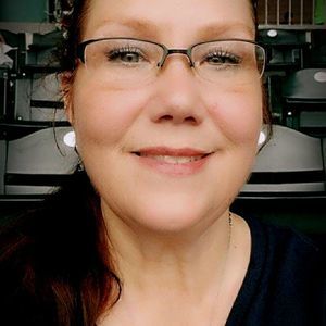 Meet your Posher, Molly