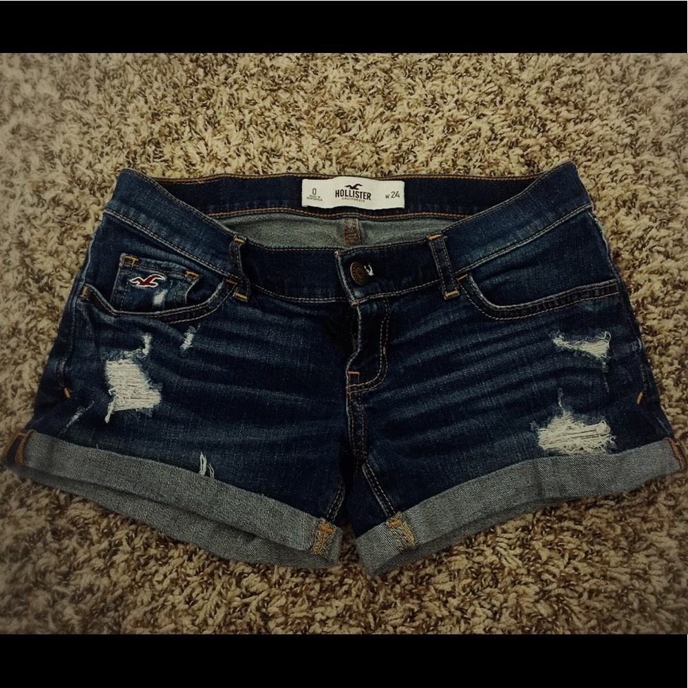 HOLLISTER SHORT