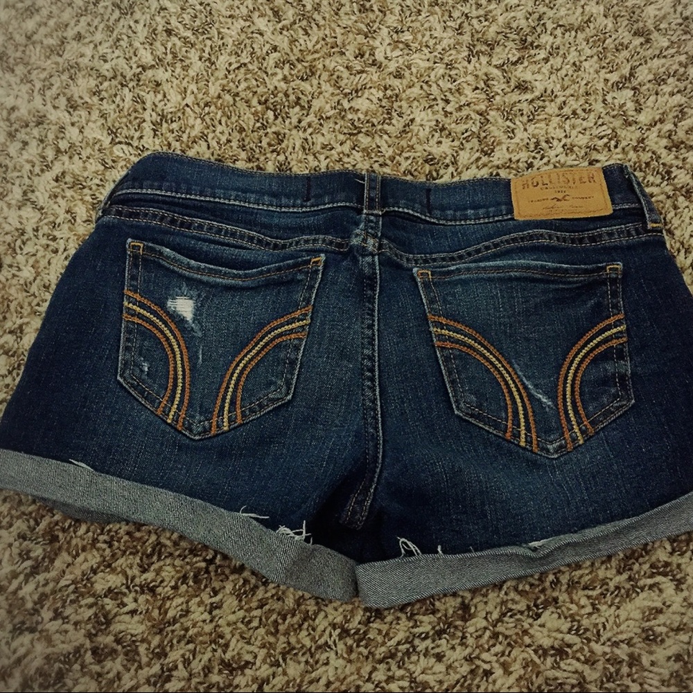 HOLLISTER SHORT - Picture 3 of 3