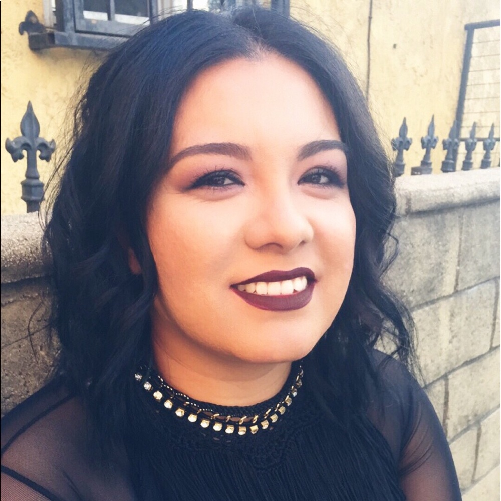 Meet your Posher, Lesslie