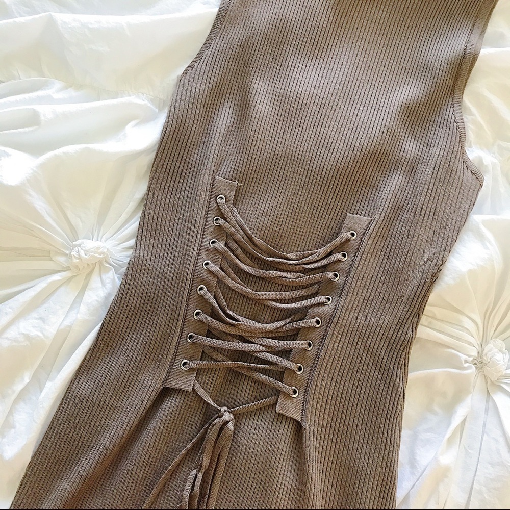 👄Lace Up Bodycon Dress - Picture 6 of 6