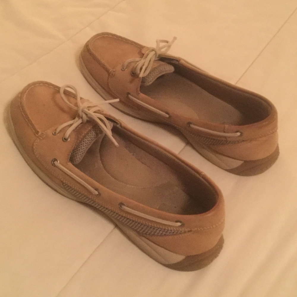 Tan leather sperry shoes size 11 M