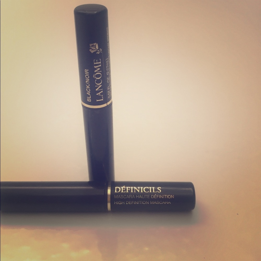 2 tubes of Lancôme Jet black Définicils marcara