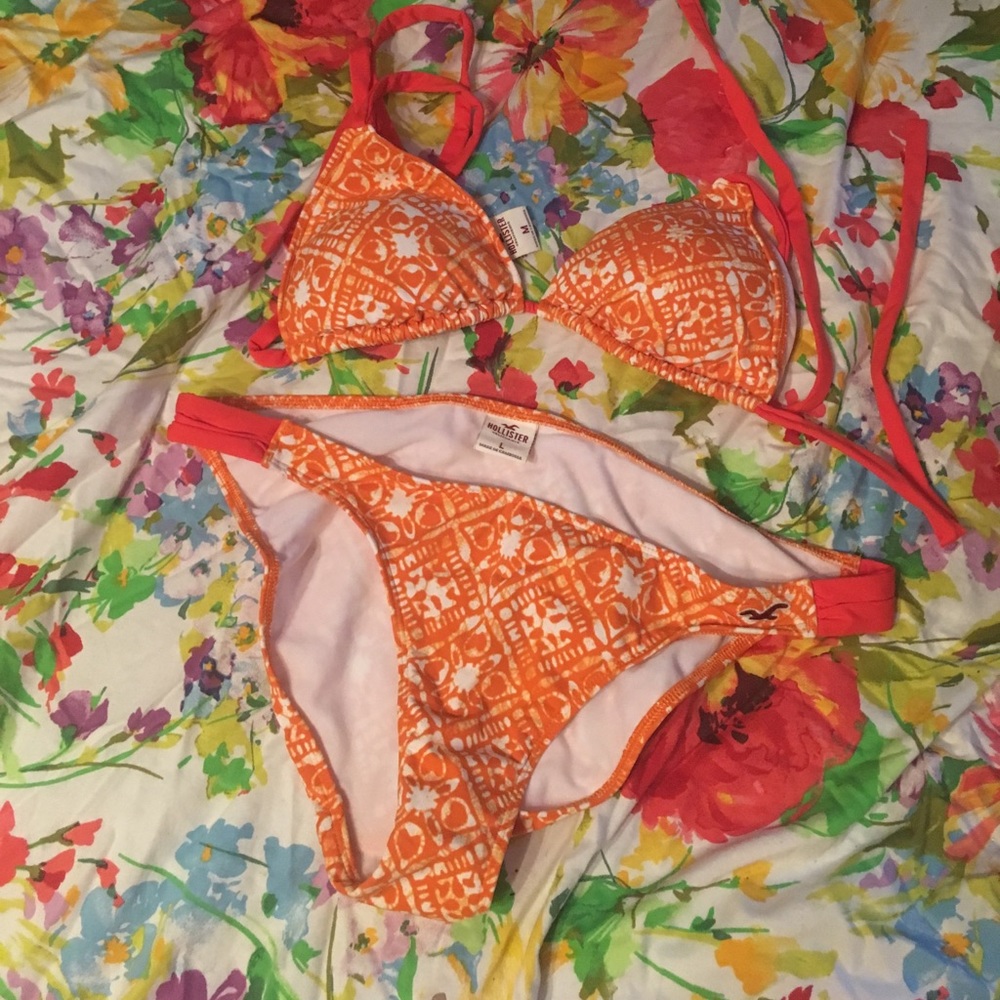 Hollister bikini set