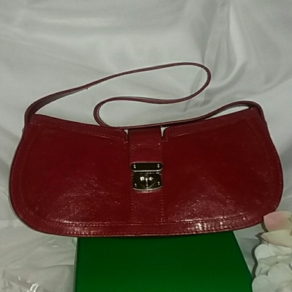 🌺 NWOT EGO Red Genuine Leather Purse