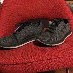 Under Armour runnners